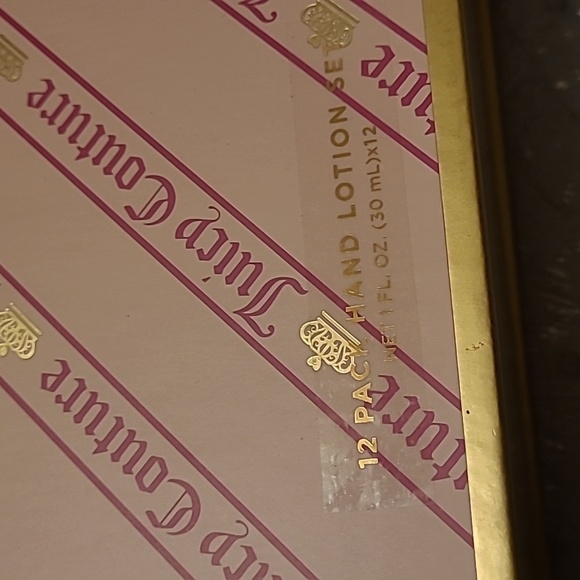 NWT Juicy Couture 12 Pc Lotion Gift Set - Picture 3 of 6